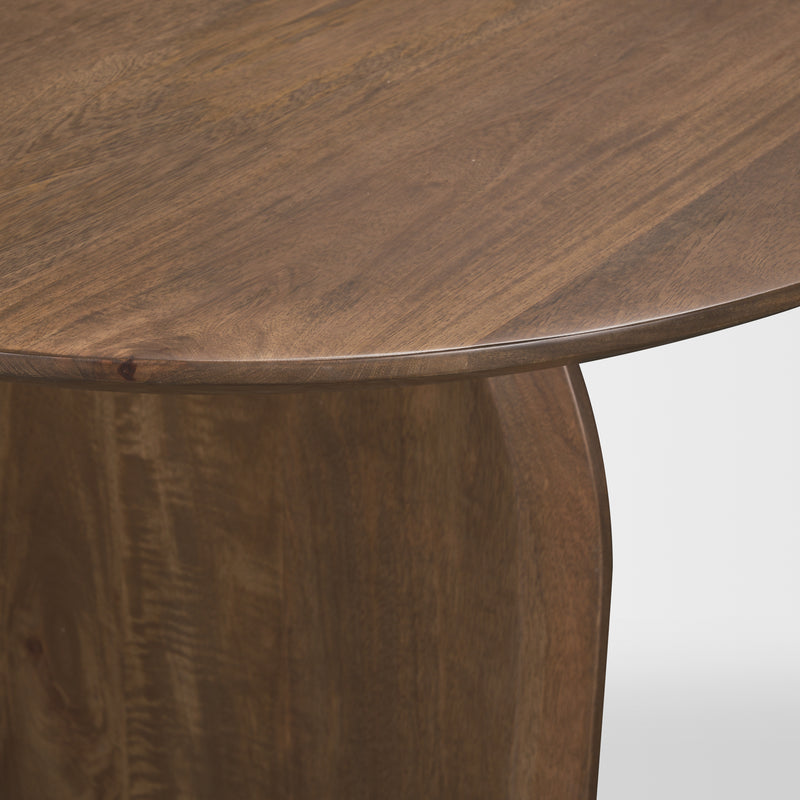 Isla Oval Dining Table