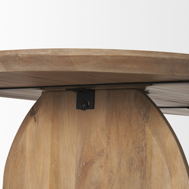 Isla Oval Dining Table