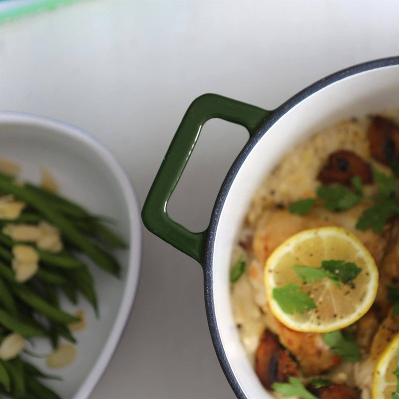 Round Cast Iron Casserole Dish - 2.8L: Green