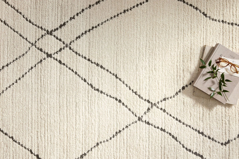 Loloi II Fabian Collection FAB-02 Ivory / Charcoal