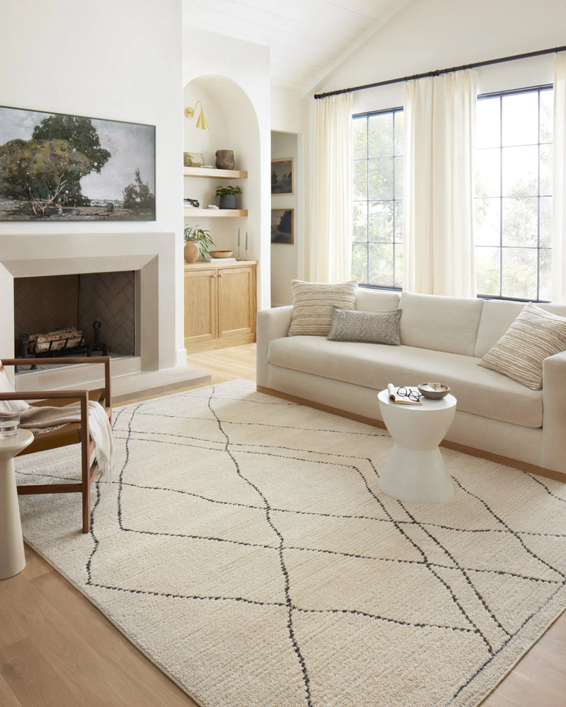Loloi II Fabian Collection FAB-02 Ivory / Charcoal