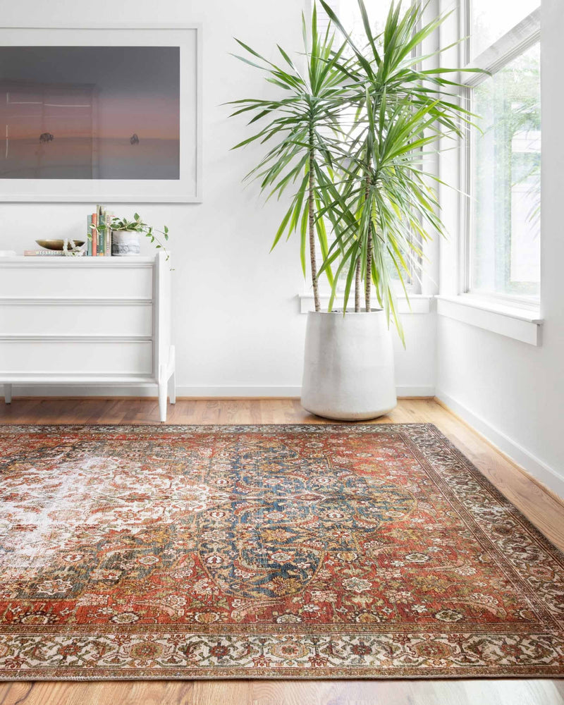 Loloi Layla Collection LAY-05 Ocean / Multi