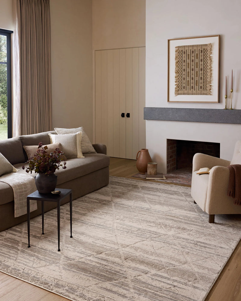 Loloi Monty Collection MOT-02 AL Ivory / Natural