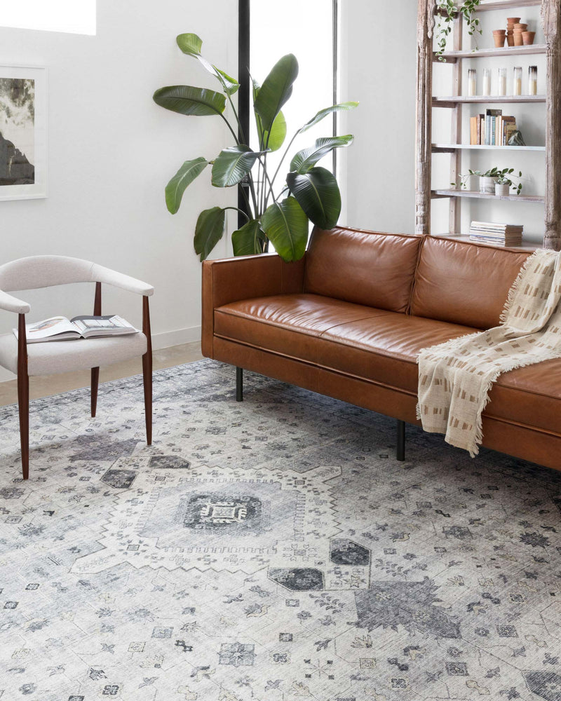 Loloi Skye Collection SKY-02 Silver / Grey