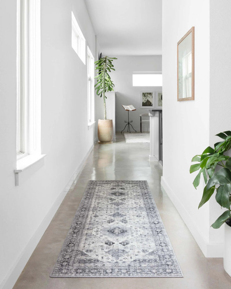Loloi Skye Collection SKY-02 Silver / Grey